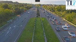 Tue 13 Oct 16:33