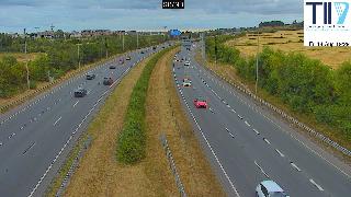 M50(N) 0.3km before J15 (Carrickmines)